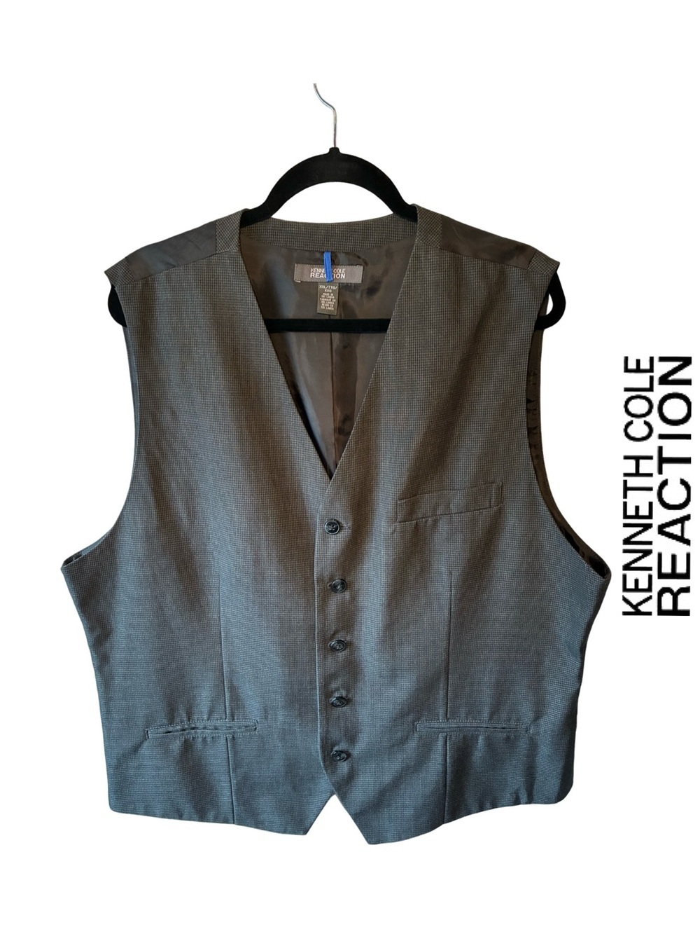 Kenneth Cole Reaction Men's Charcoal Gray Check Button-Front Vest